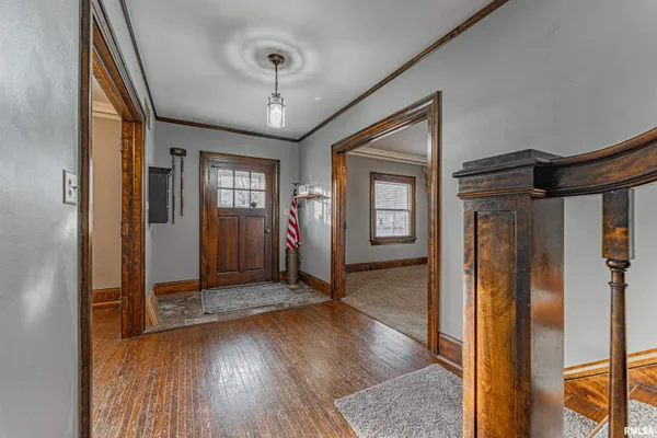 $209,000 | 214 North Maple Avenue, Minier, IL 61759