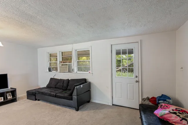 $70,000 | 3 Chester Drive, Wrightsville, GA 31096