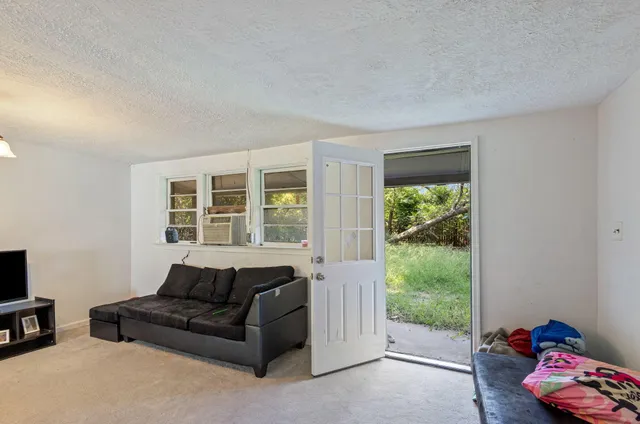 $70,000 | 3 Chester Drive, Wrightsville, GA 31096