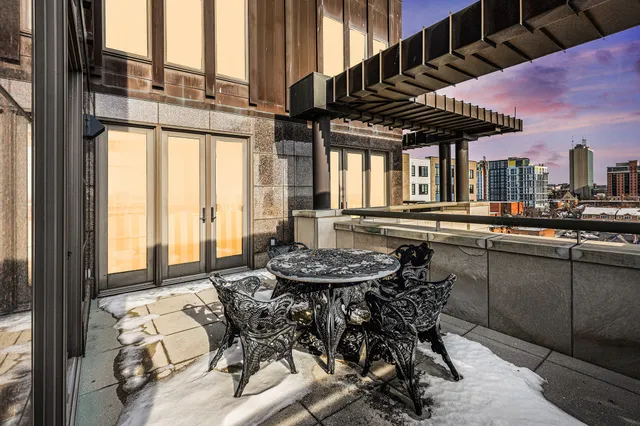 $7,000,000 | 414 South Main Street, Unit 10, Ann Arbor, MI 48104