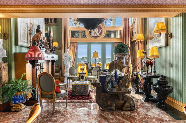 $7,000,000 | 414 South Main Street, Unit 10, Ann Arbor, MI 48104