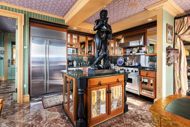 $7,000,000 | 414 South Main Street, Unit 10, Ann Arbor, MI 48104