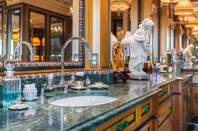 $7,000,000 | 414 South Main Street, Unit 10, Ann Arbor, MI 48104