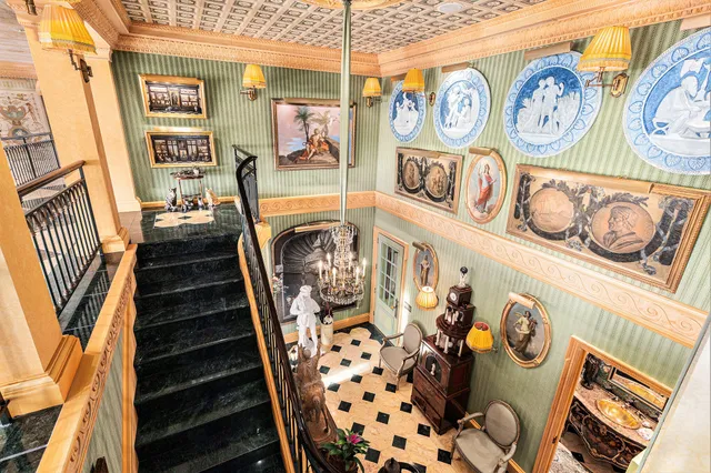 $7,000,000 | 414 South Main Street, Unit 10, Ann Arbor, MI 48104