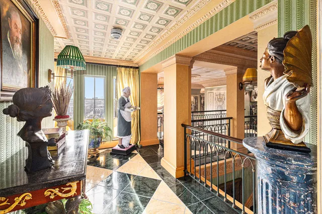 $7,000,000 | 414 South Main Street, Unit 10, Ann Arbor, MI 48104