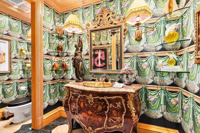 $7,000,000 | 414 South Main Street, Unit 10, Ann Arbor, MI 48104