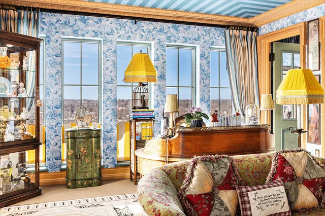 $7,000,000 | 414 South Main Street, Unit 10, Ann Arbor, MI 48104