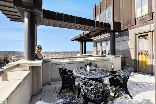 $7,000,000 | 414 South Main Street, Unit 10, Ann Arbor, MI 48104