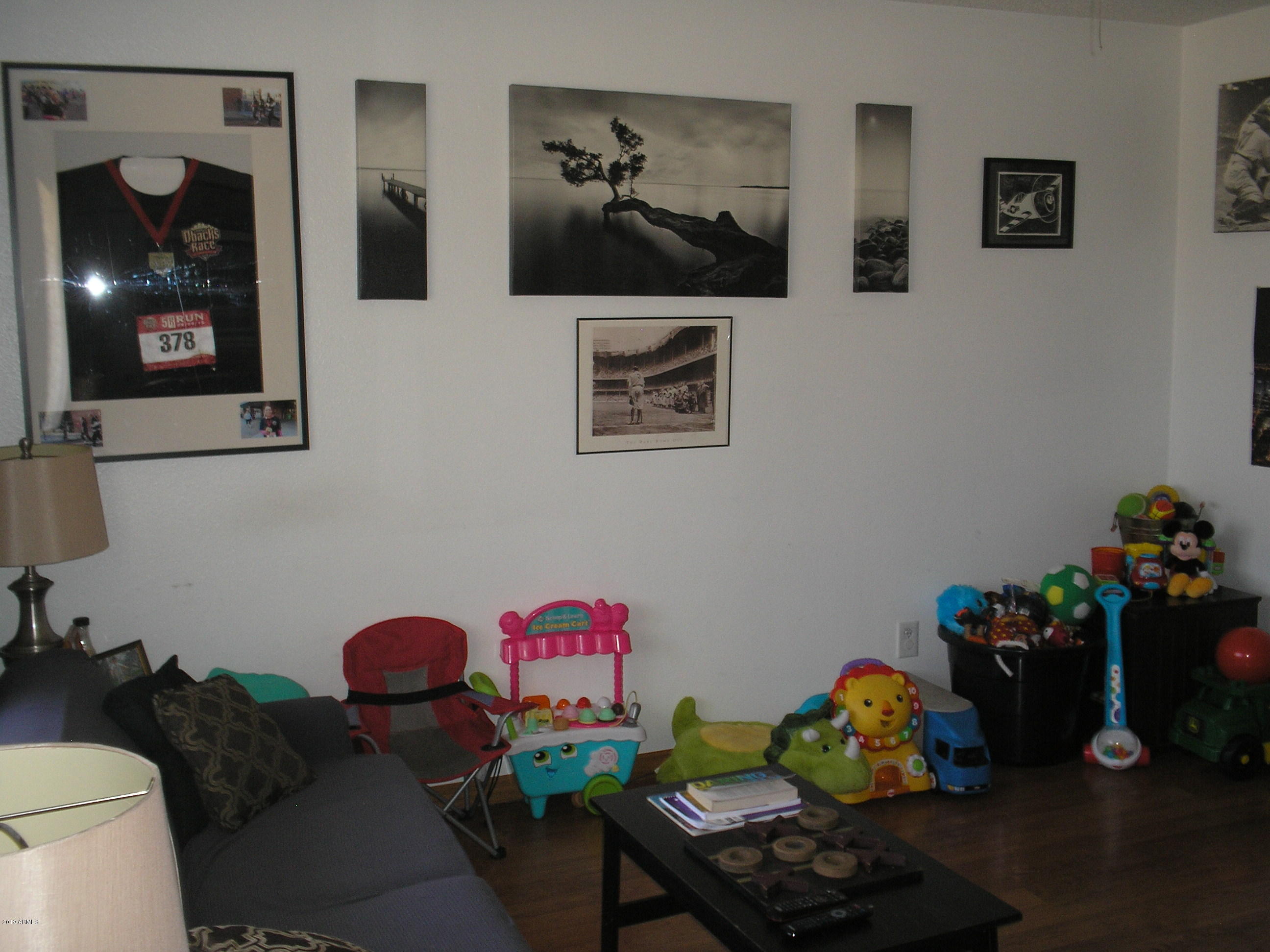 3053 West Greenway Road Phoenix, AZ 85053 - Photo 14 of 28 They are in Process of packing