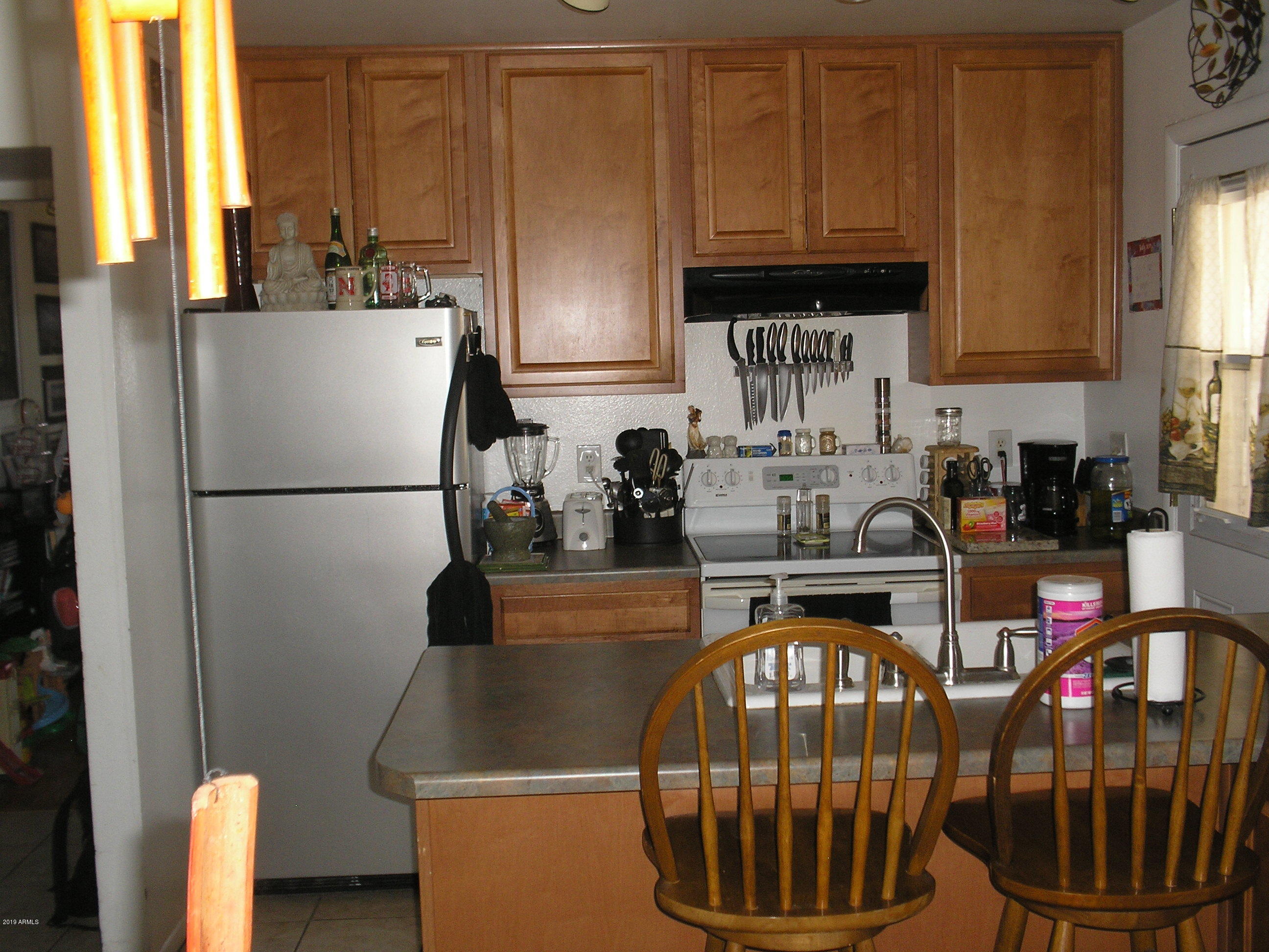3053 West Greenway Road Phoenix, AZ 85053 - Photo 19 of 28 Note the Breakfast Bar