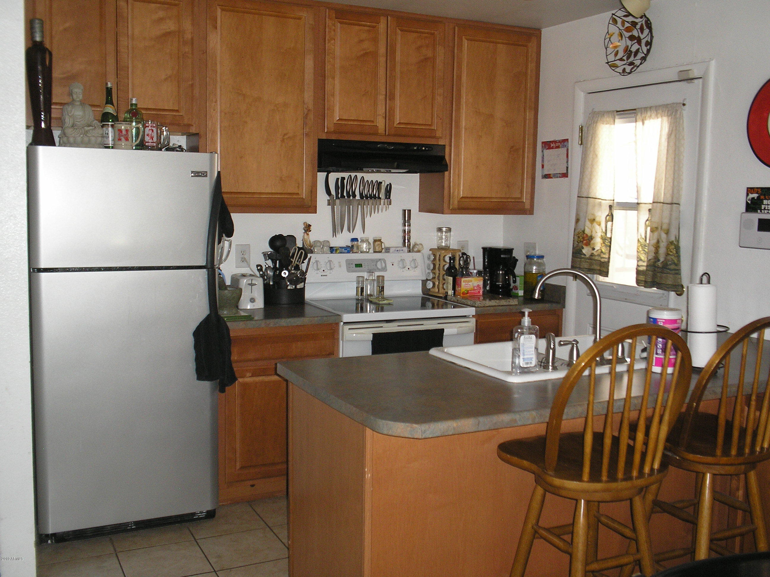 3053 West Greenway Road Phoenix, AZ 85053 - Photo 3 of 28 Updated Kitchen