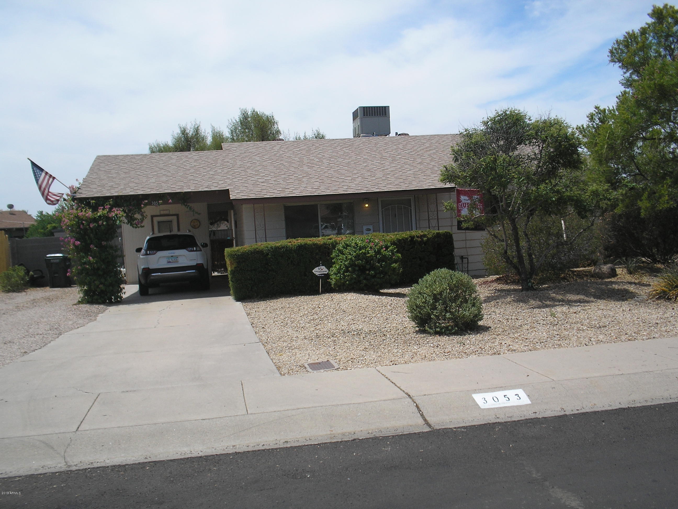 3053 West Greenway Road Phoenix, AZ 85053 - Photo 8 of 28 Roof & A/C Replaced