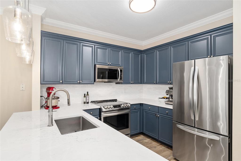 1185 Southwest 9th Road, Unit 405 Gainesville, FL 32601 - Photo 15 of 35 Gallery Image 15