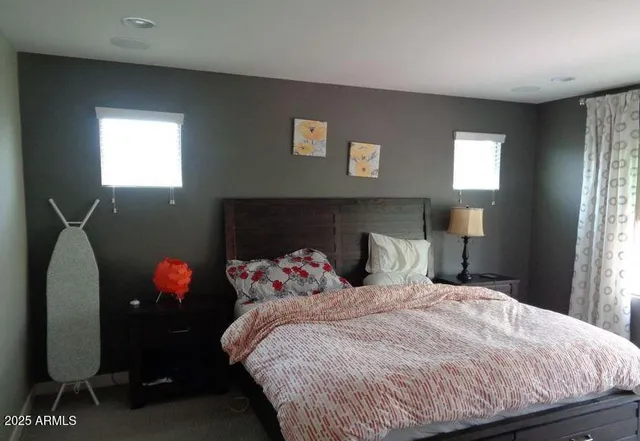 $2,640 | 240 North Senate Street, Chandler, AZ 85225