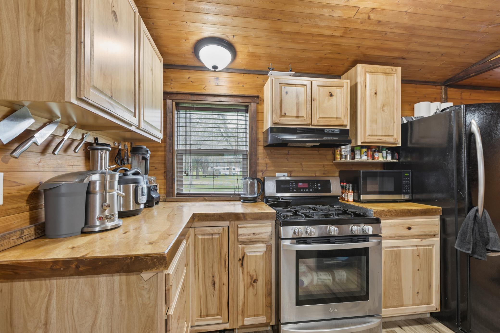 41 Bowman Street Stewart, MN 55385 - Photo 16 of 50