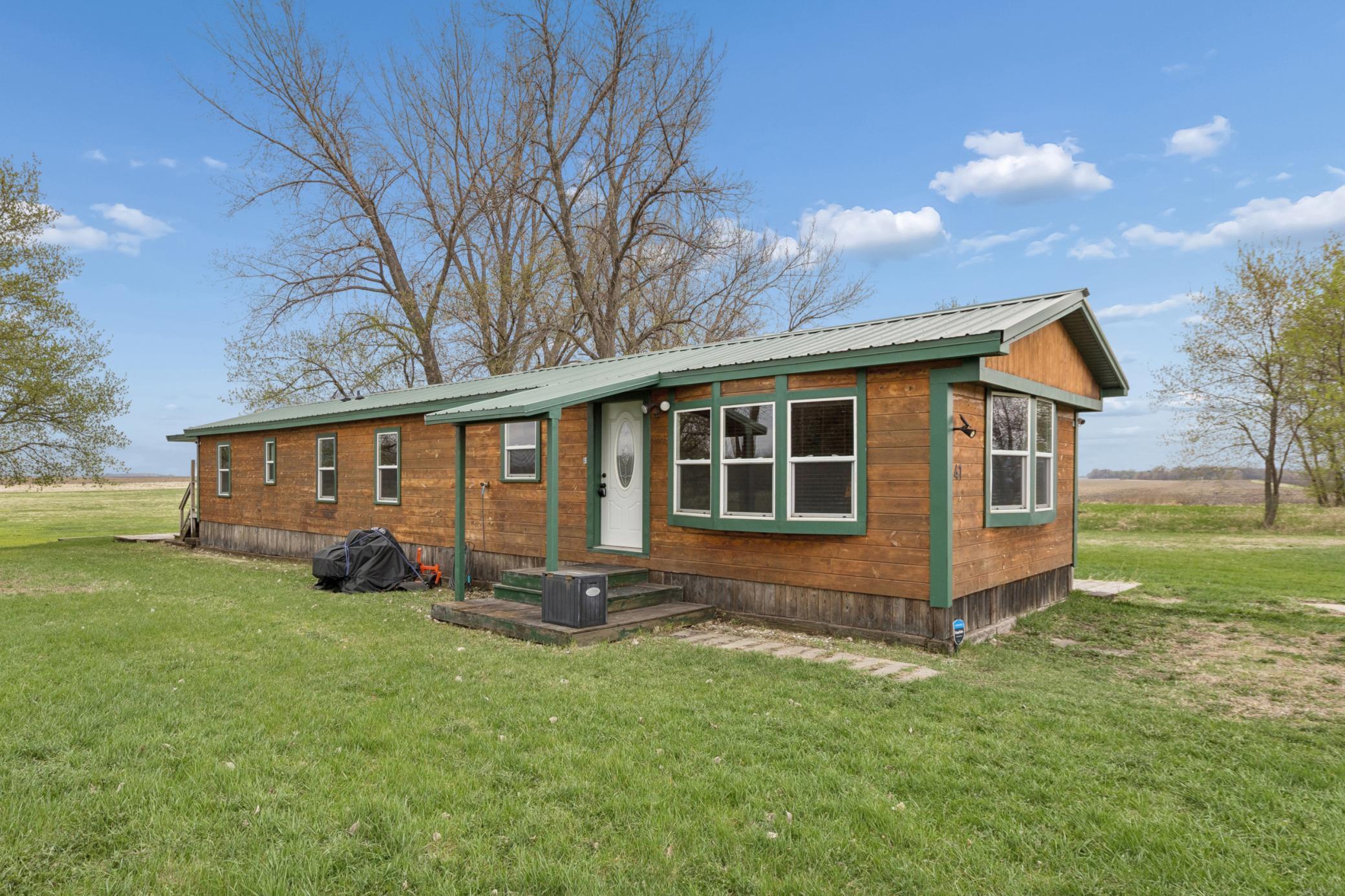 41 Bowman Street Stewart, MN 55385 - Photo 4 of 50