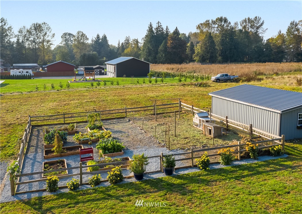 3842 East Hoff Road Everson, WA 98247 - Photo 35 of 39 Gallery Image 35
