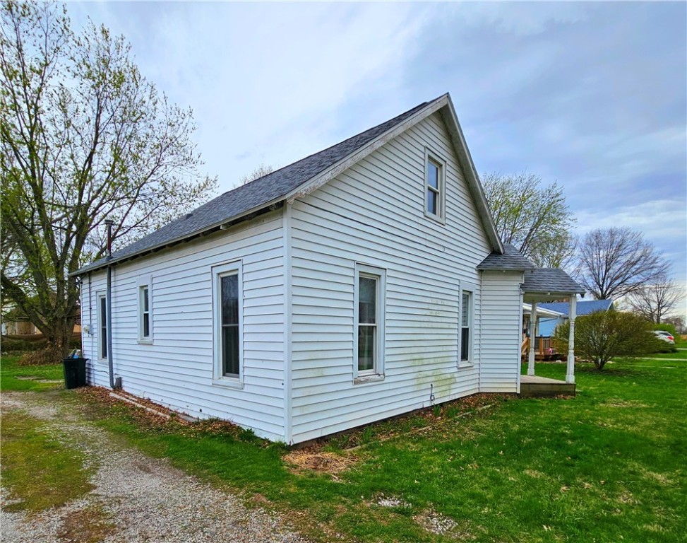 108 East 9th Street Georgetown, IL 61846 - Photo 2 of 13 Gallery Image 2