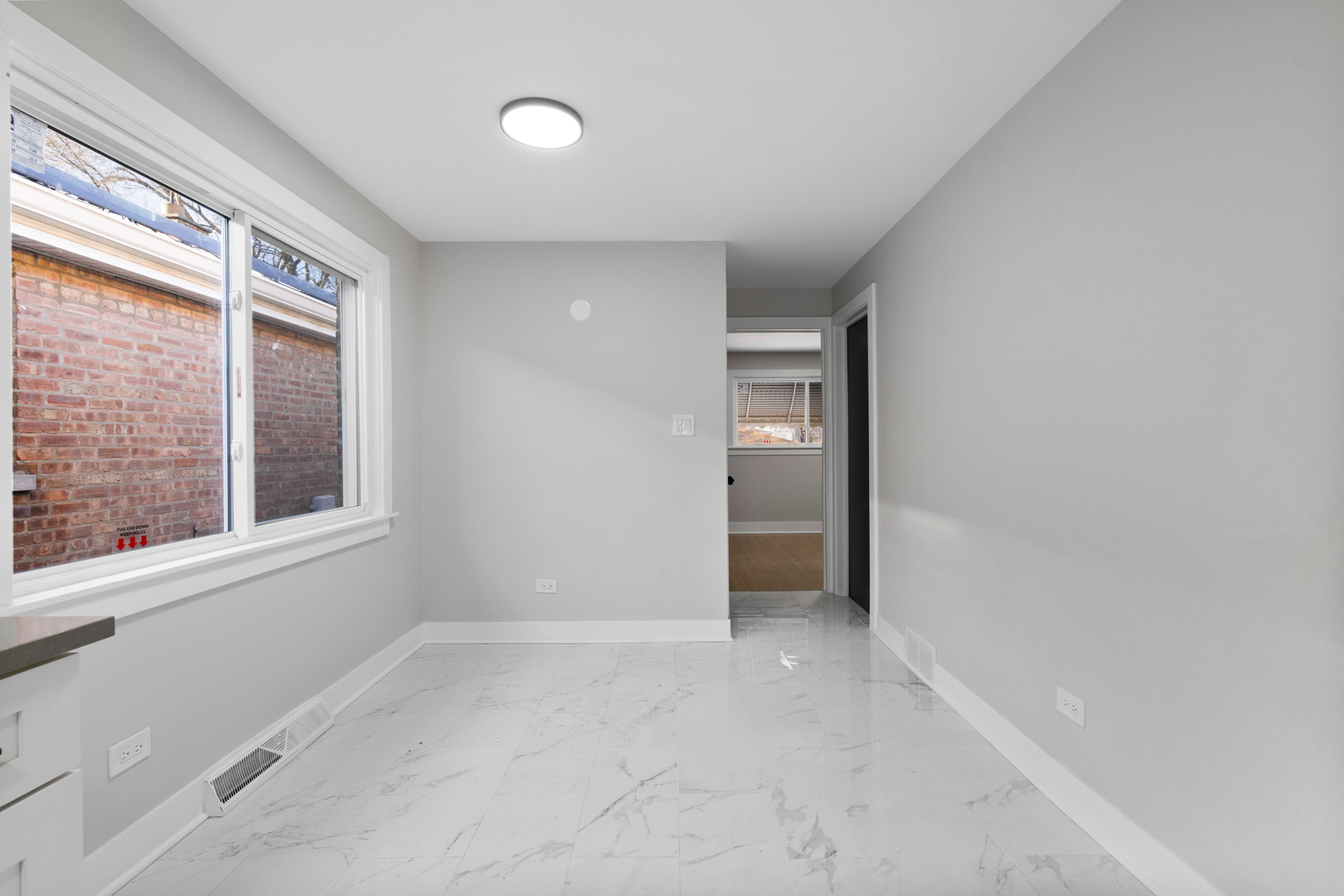 2964 West Columbus Avenue Chicago, IL 60652 - Photo 12 of 34