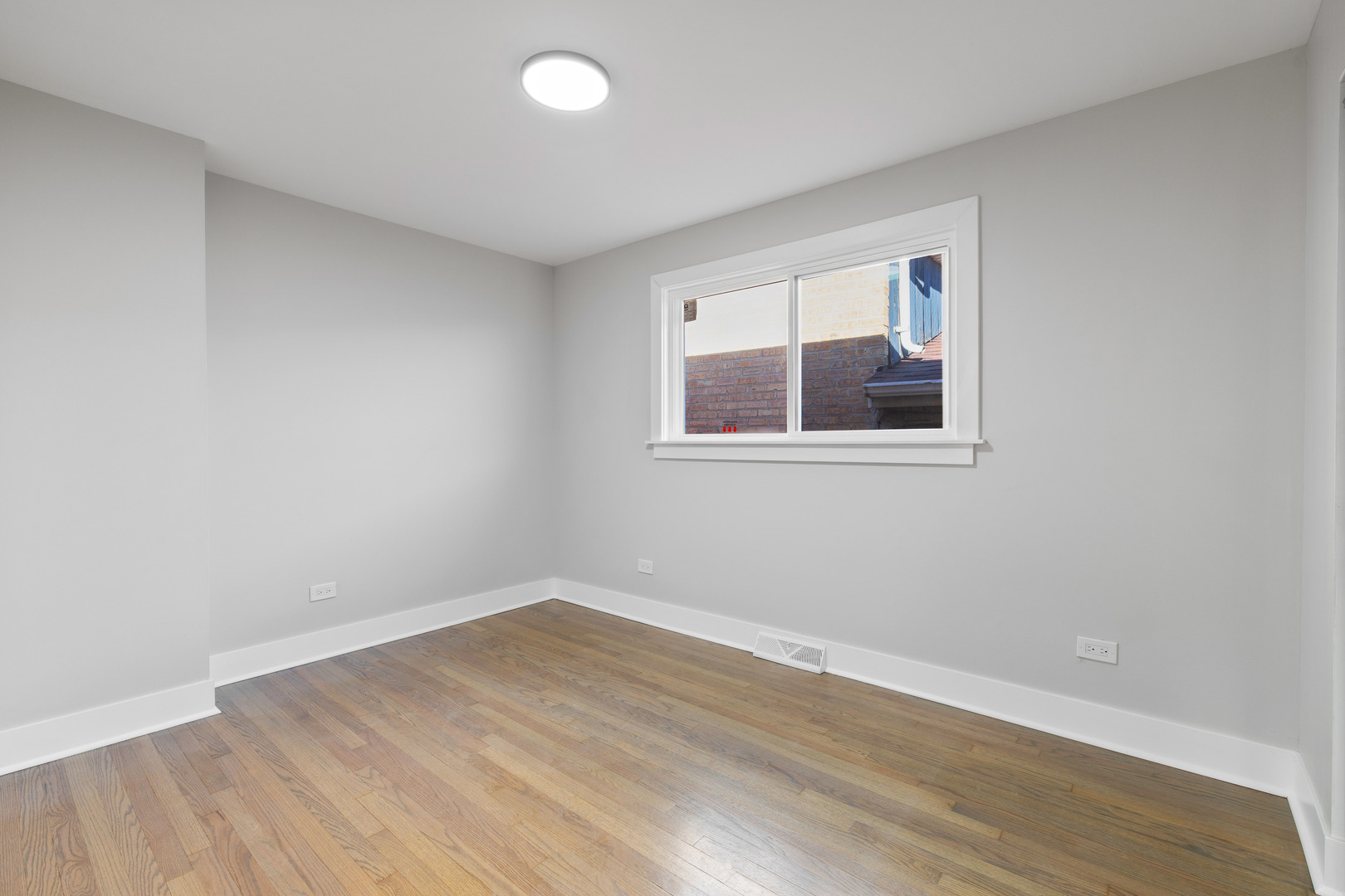 2964 West Columbus Avenue Chicago, IL 60652 - Photo 14 of 34