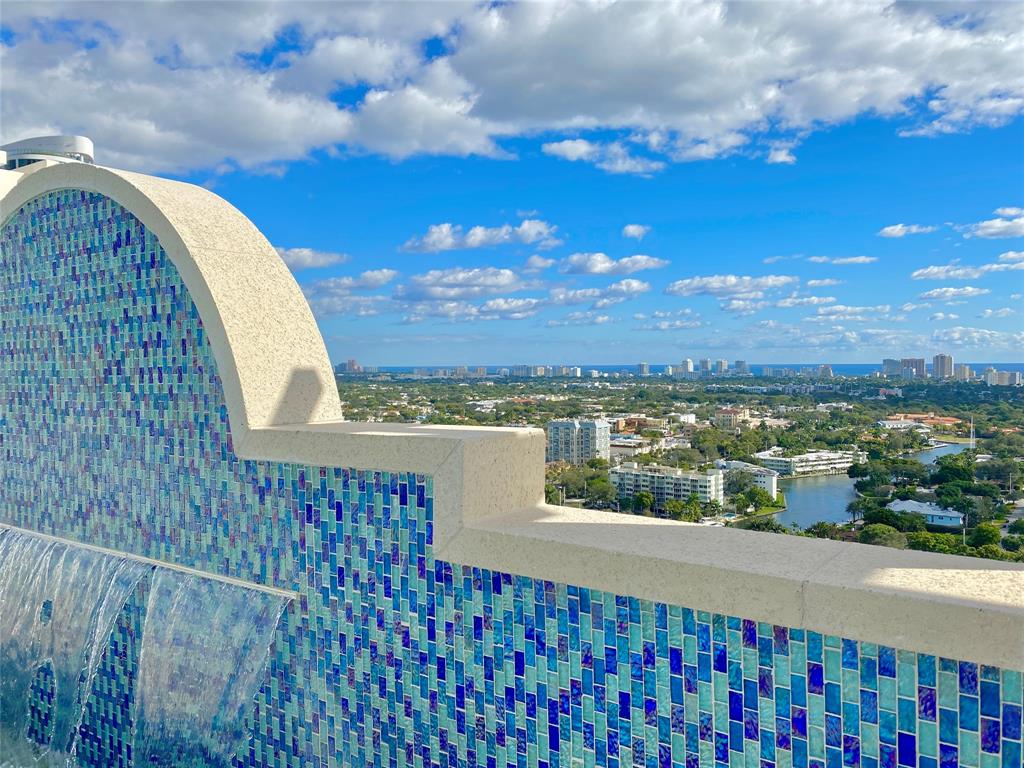 511 Southeast 5th Avenue, Unit 1022 Fort Lauderdale, FL 33301 - Photo 38 of 67 a view of city with sky view