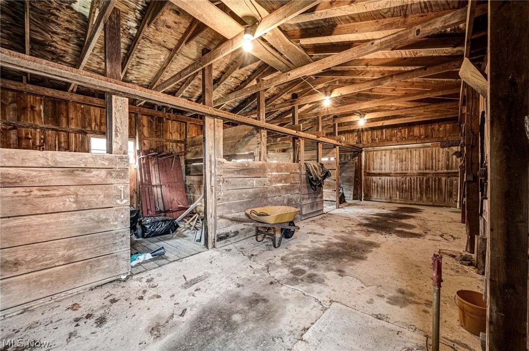 6452 Carsten Road Medina, OH 44256 - Photo 28 of 41 Barn includes Water and Electric