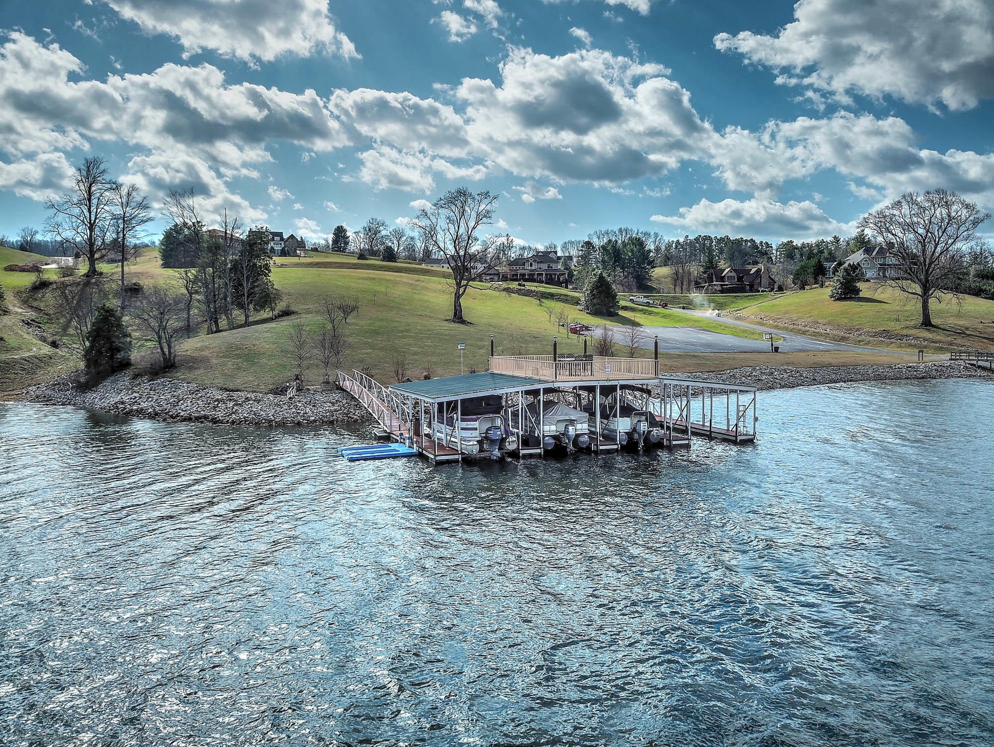 104 Harbor Point Road Butler, TN 37640 - Photo 5 of 12 Gallery Image 5