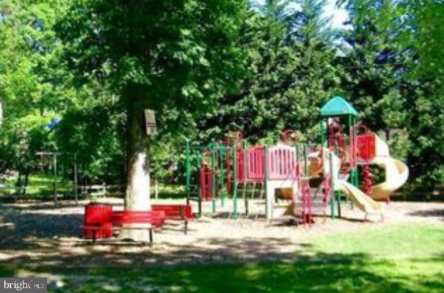 126 Sherburn Road Severna Park, MD 21146 - Photo 27 of 30 Community Playground