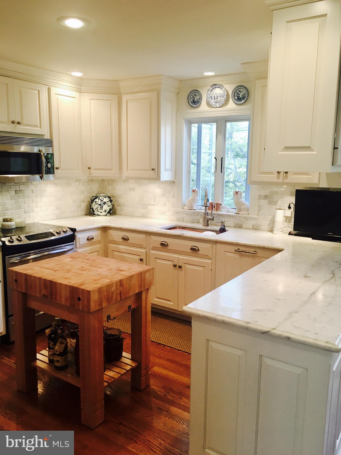 126 Sherburn Road Severna Park, MD 21146 - Photo 6 of 30