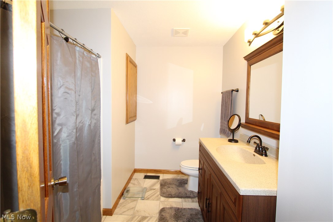 4154 Tapper Road Barberton, OH 44203 - Photo 8 of 20
