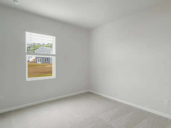$3,200 | 725 Meadowbrook Lane, Summerville, SC 29486