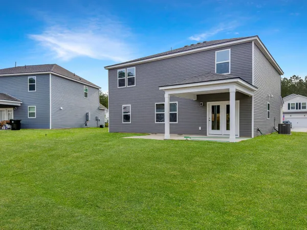 $3,200 | 725 Meadowbrook Lane, Summerville, SC 29486