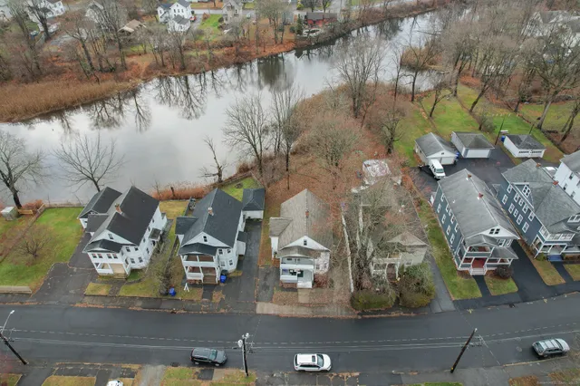 $340,000 | 29 Berry Street, Torrington, CT 06790