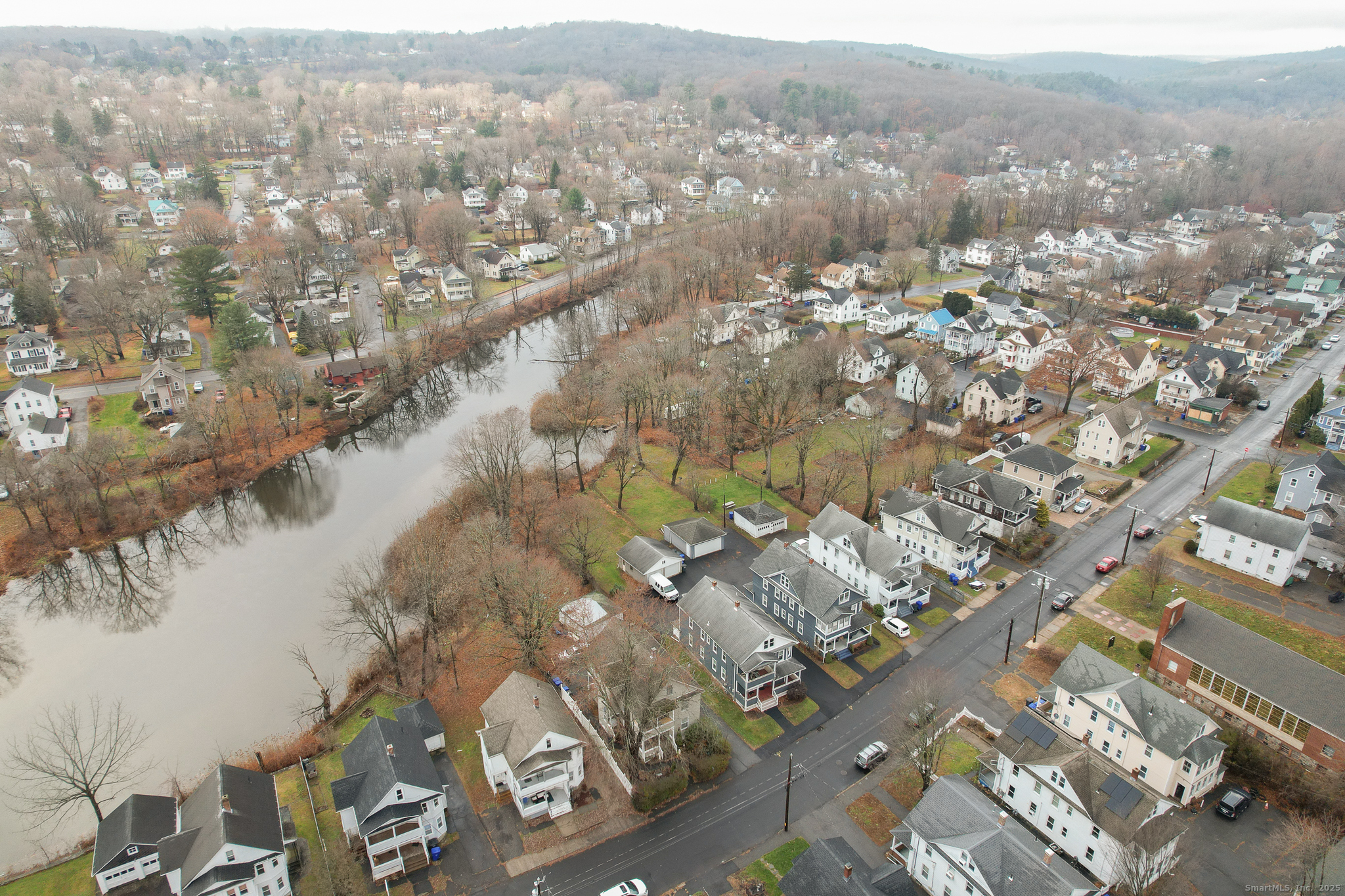 29 Berry Street Torrington, CT 06790 - Photo 30 of 31