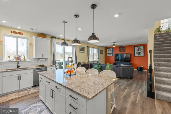 $550,000 | 124 Lenore, Winchester, VA 22602