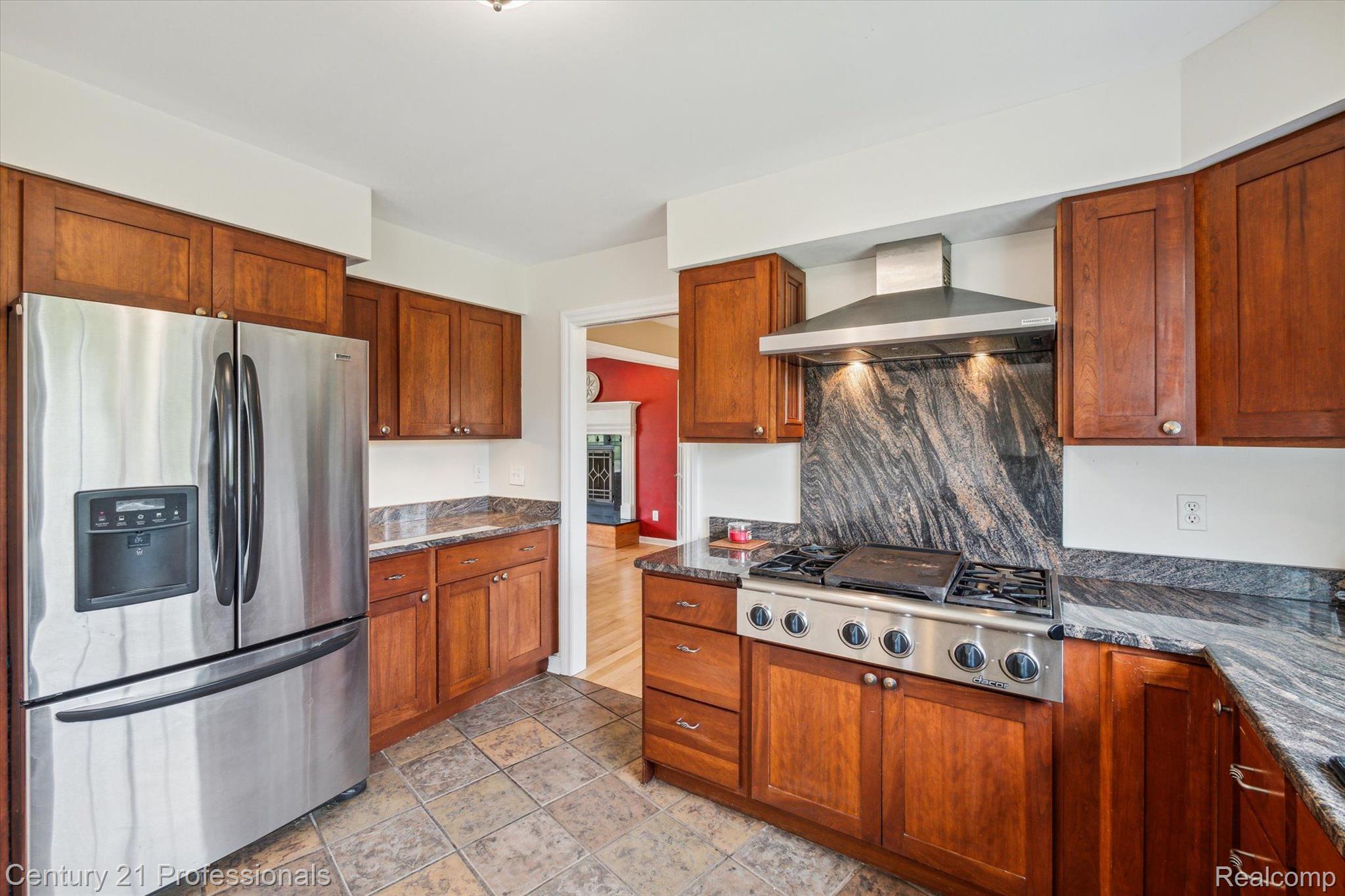 1150 Ridge Road South Canton, MI 48188 - Photo 18 of 51 Gallery Image 18