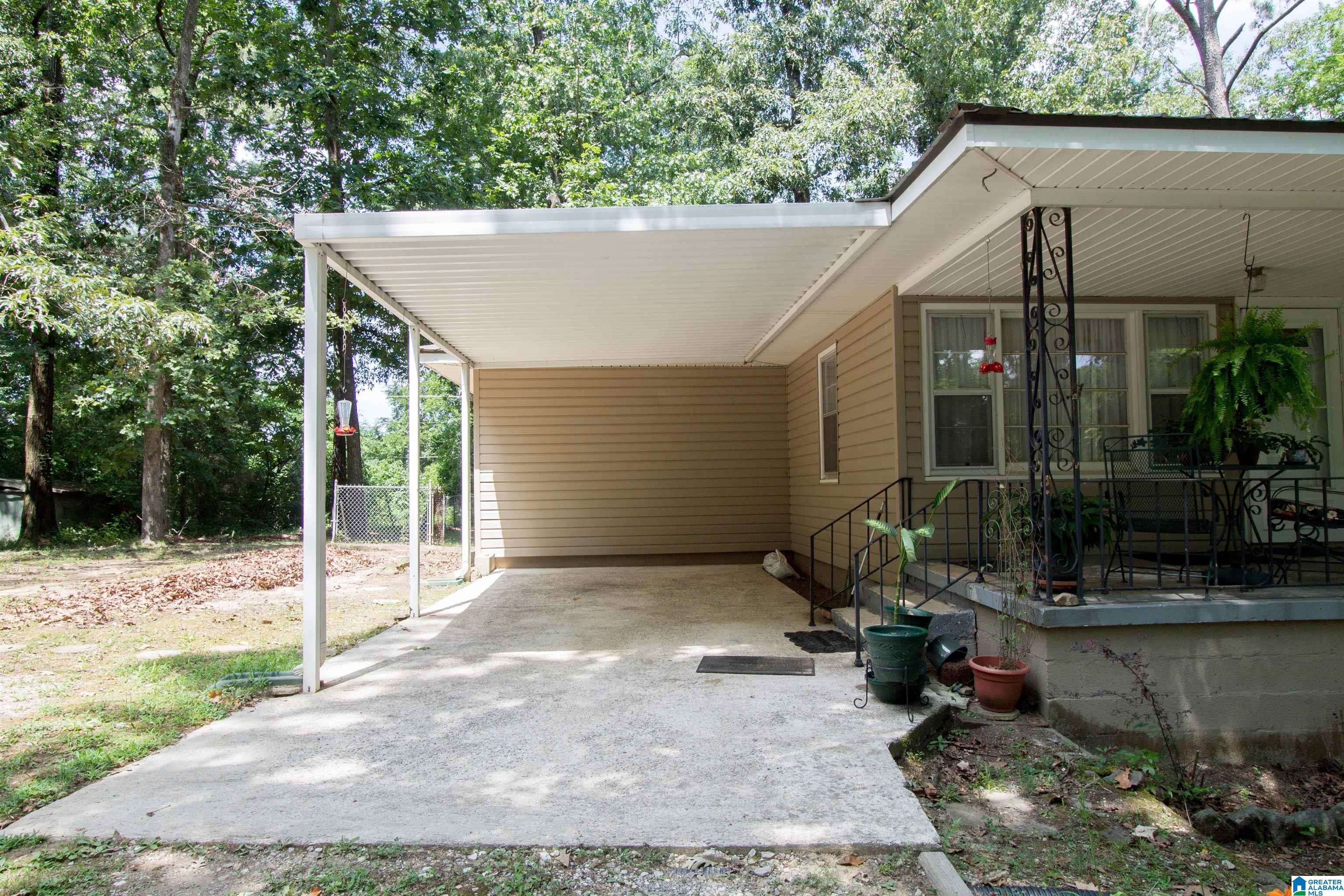258 Pineywood Road Gardendale, AL 35071 - Photo 5 of 34