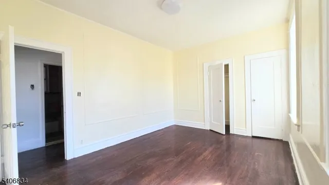 $1,650 | 148 Chancellor Avenue, Unit B2, Newark, NJ 07112