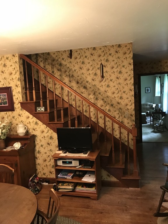 124 Rindge Turnpike Ashburnham, MA 01430 - Photo 6 of 24