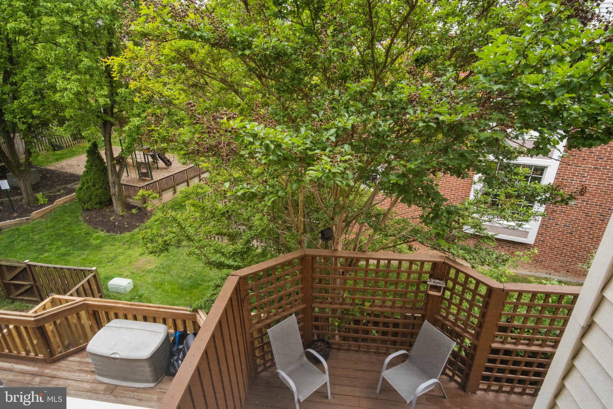 6532 Milva Lane Springfield, VA 22150 - Photo 23 of 57 Upper Level View -Drink in the Green Space