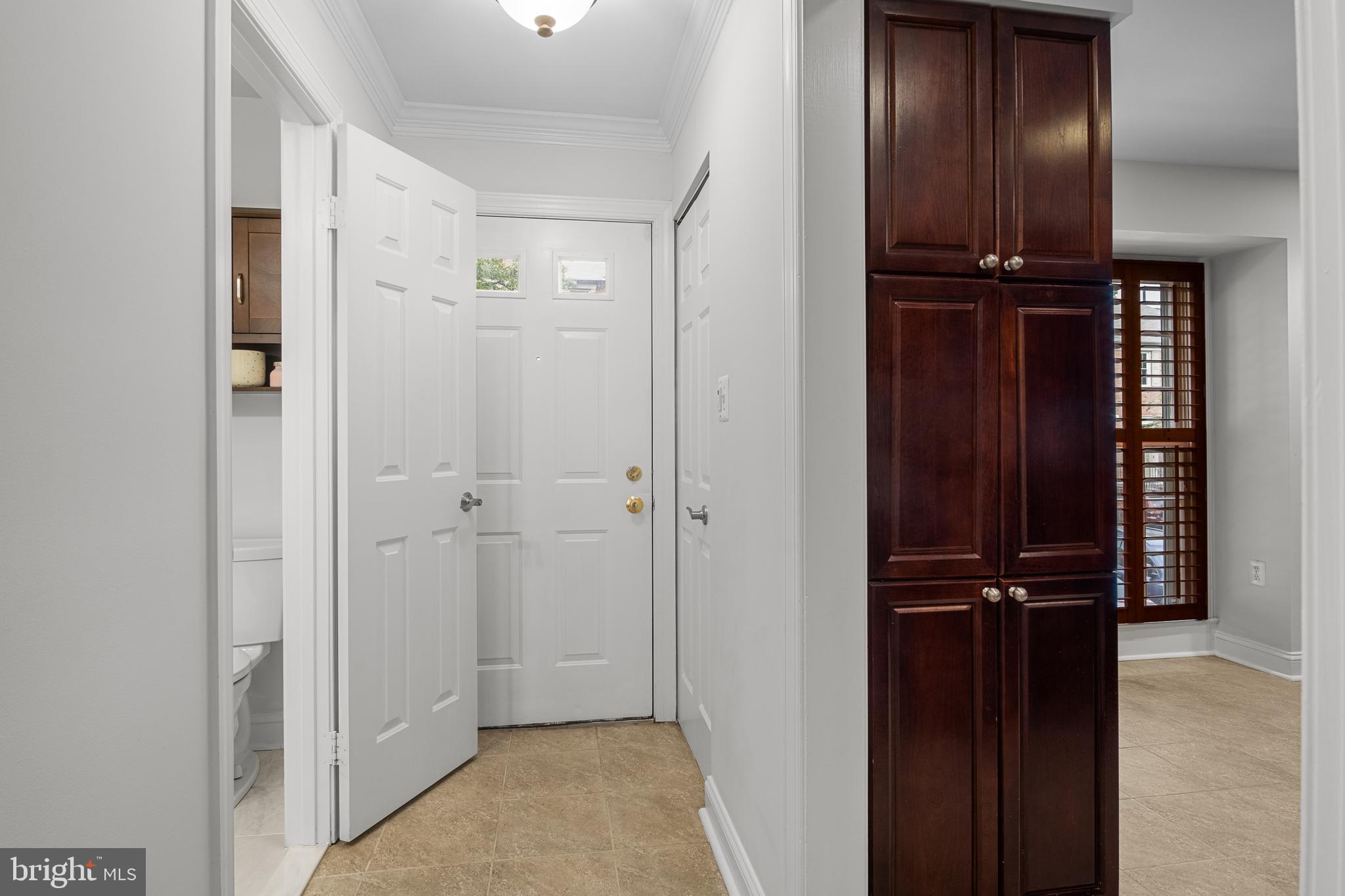 6532 Milva Lane Springfield, VA 22150 - Photo 5 of 57 Facing Front Door - Note Large Pantry With