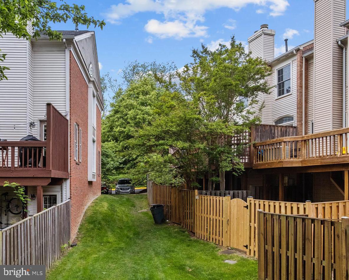 6532 Milva Lane Springfield, VA 22150 - Photo 54 of 57 Privacy Between Rear Neighbors
