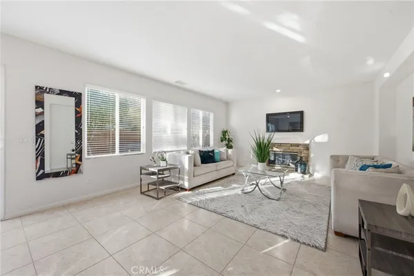 $2,658,000 | 9 Preston, Irvine, CA 92618