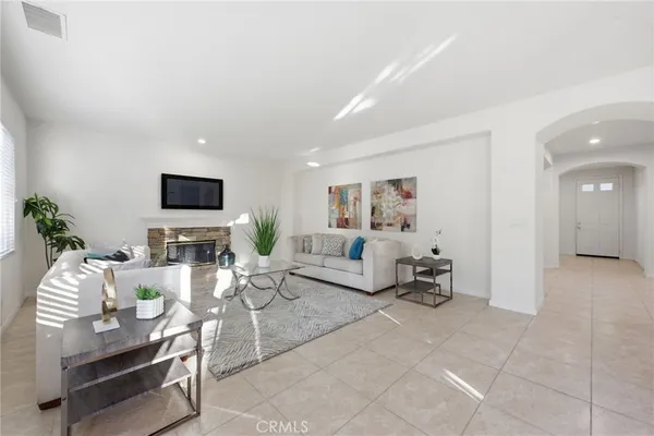 $2,658,000 | 9 Preston, Irvine, CA 92618