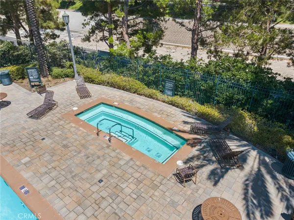 $2,658,000 | 9 Preston, Irvine, CA 92618