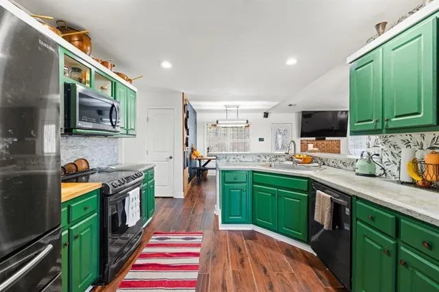 $2,300 | 520 Bryson Trail, Monroe, GA 30655