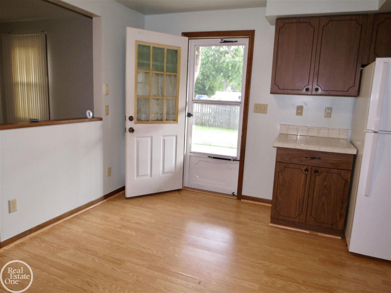 3530 Alida Avenue Rochester Hills, MI 48309 - Photo 13 of 55