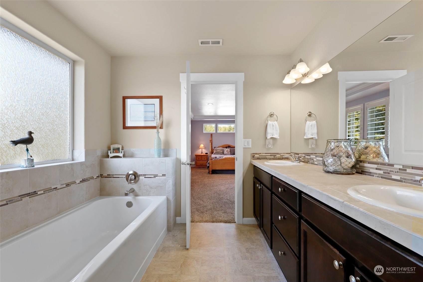 581 East Soderberg Road Allyn, WA 98524 - Photo 17 of 40 Gallery Image 17