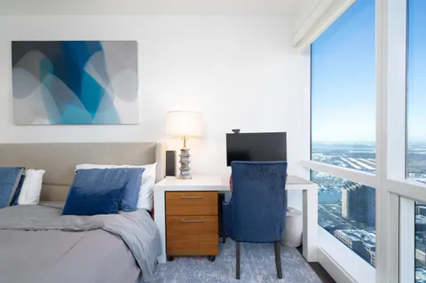 $1,949,000 | 77 Hudson Street, Unit PH 4901, Jersey City, NJ 07302