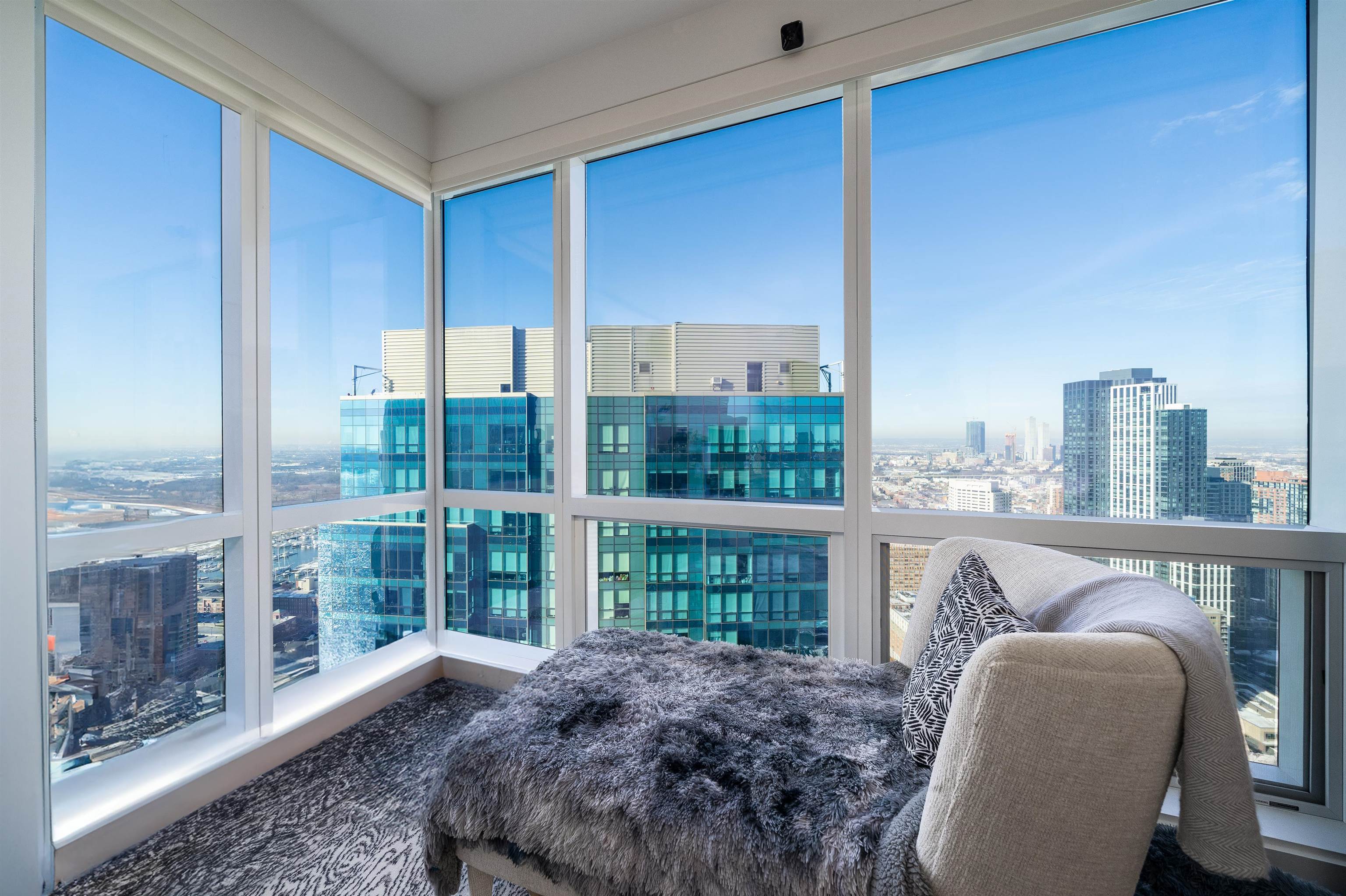 77 Hudson Street, Unit PH 4901 Jersey City, NJ 07302 - Photo 17 of 43